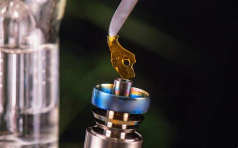 Dab Magic Liquidizer vs. Traditional Dabbing Methods: Which is Better?